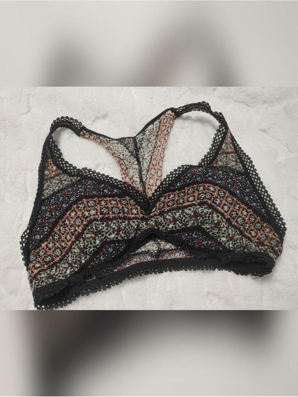 Victoria's Secret Black Lace Bralette Lined Multi-Color Texture L